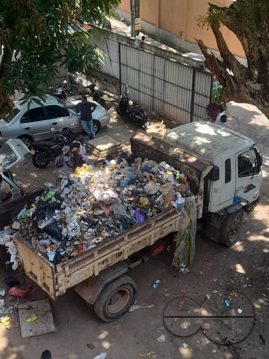 Garbage collection at a cricket ground