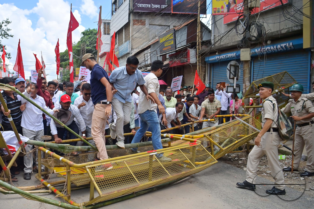 Prison-Filling Movement protest in India