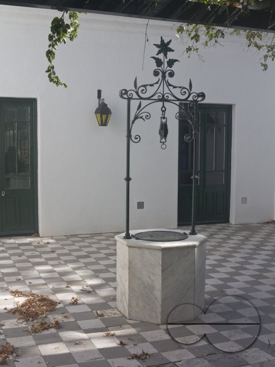 MWC027287