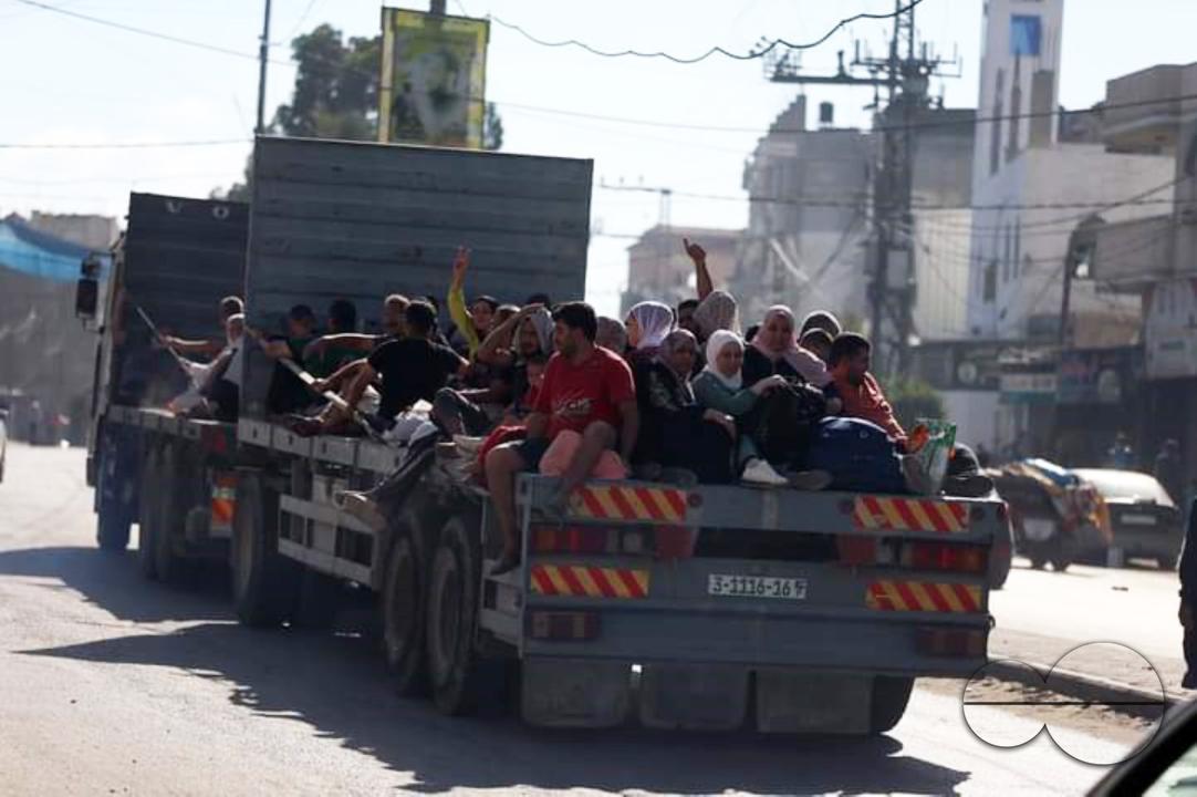 A large number of citizens were displaced to places south of the Gaza Strip amid the tragedy they suffered on the Salah al-Din Road after they were targeted by Israeli aircraft