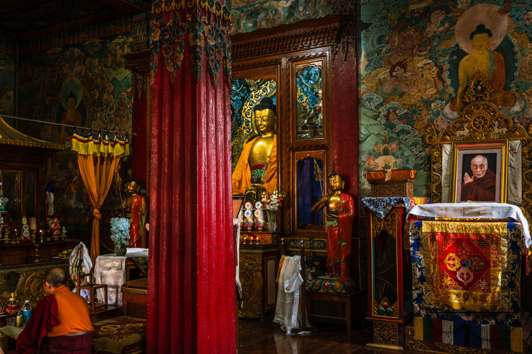 Buddhism - Salugara Monastery