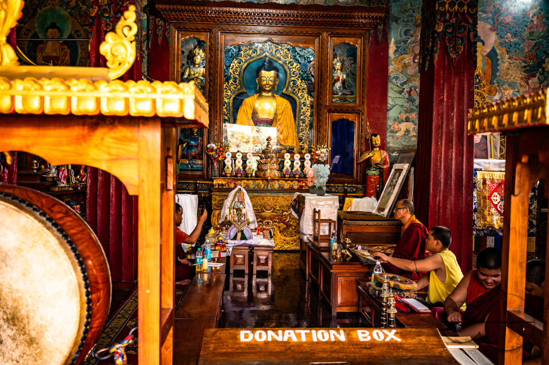 Buddhism - Salugara Monastery