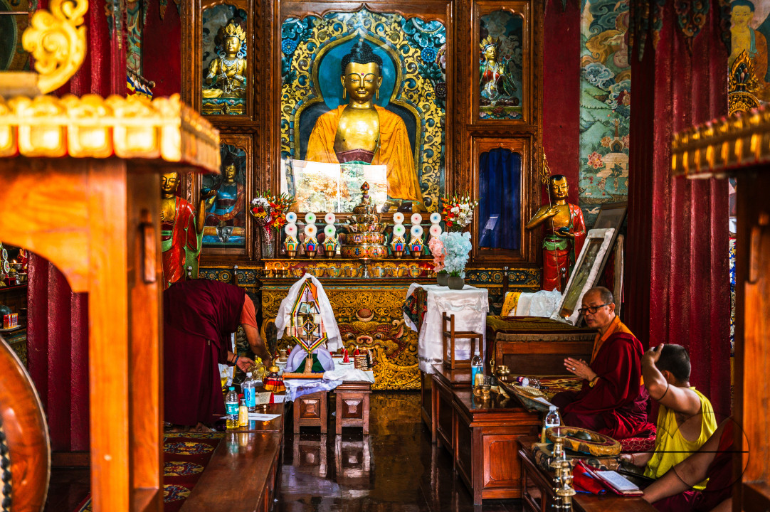 Buddhism - Salugara Monastery