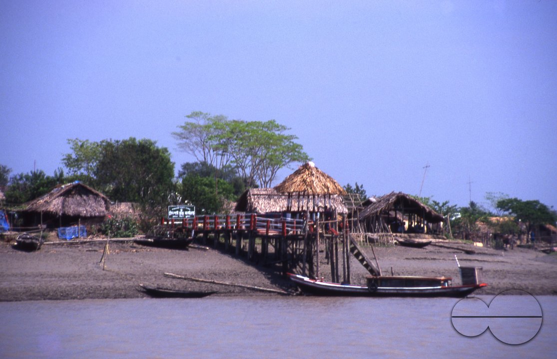 MWC009899