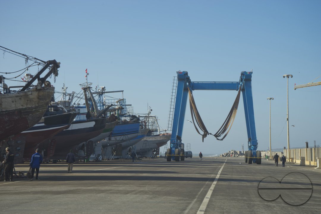 MWC033093