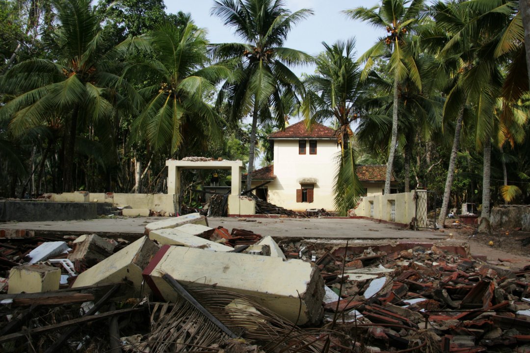 Tsunami Photos