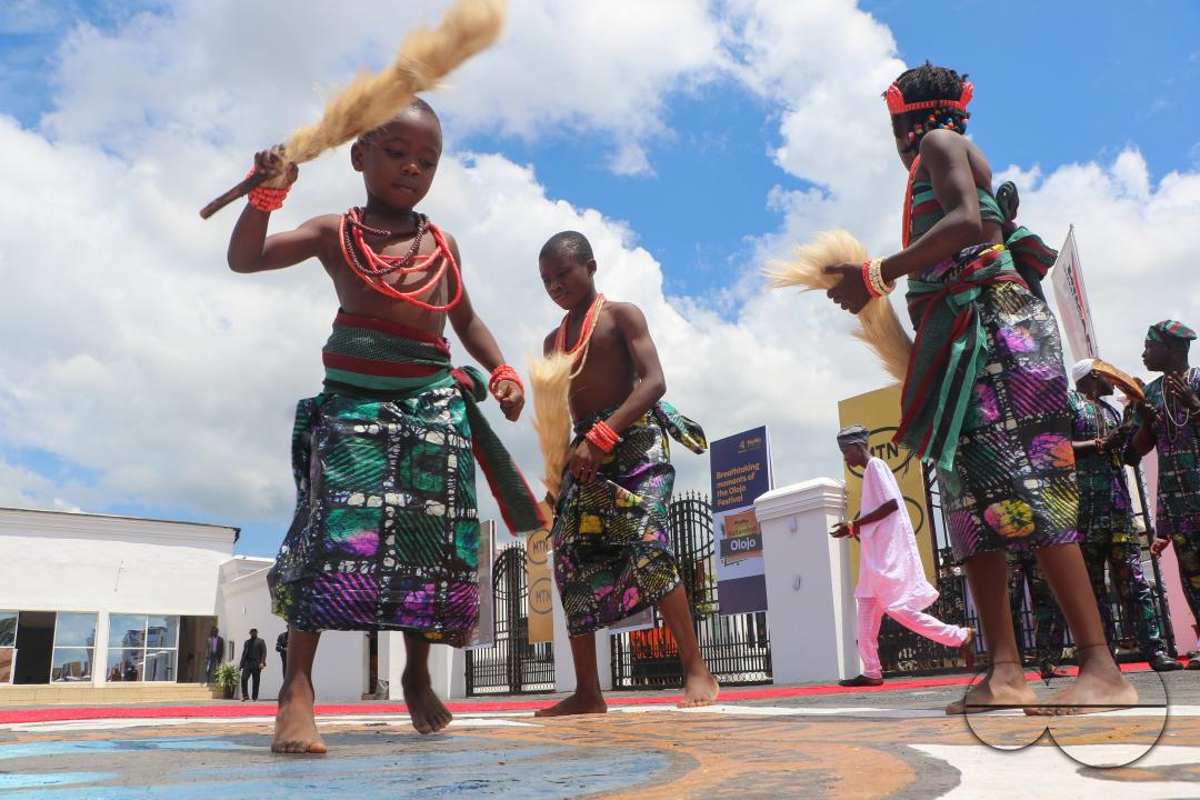 Children in front of the monarch's palace during the Olojo Festival celebration at Ile-Ife, in Osun state