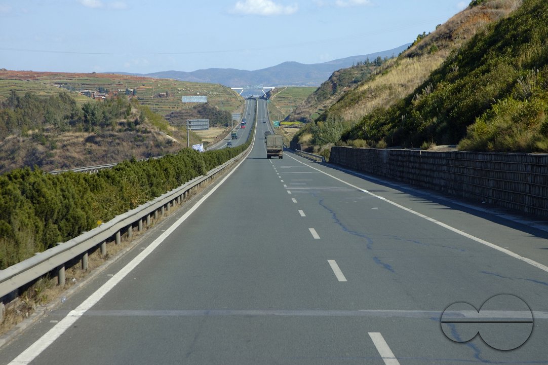 MWC004247