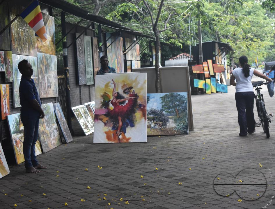 MWC048502
