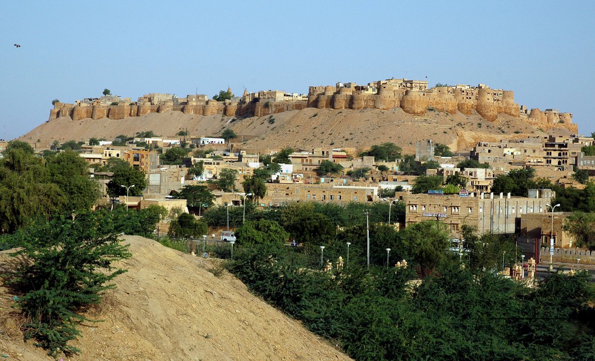MWC017503