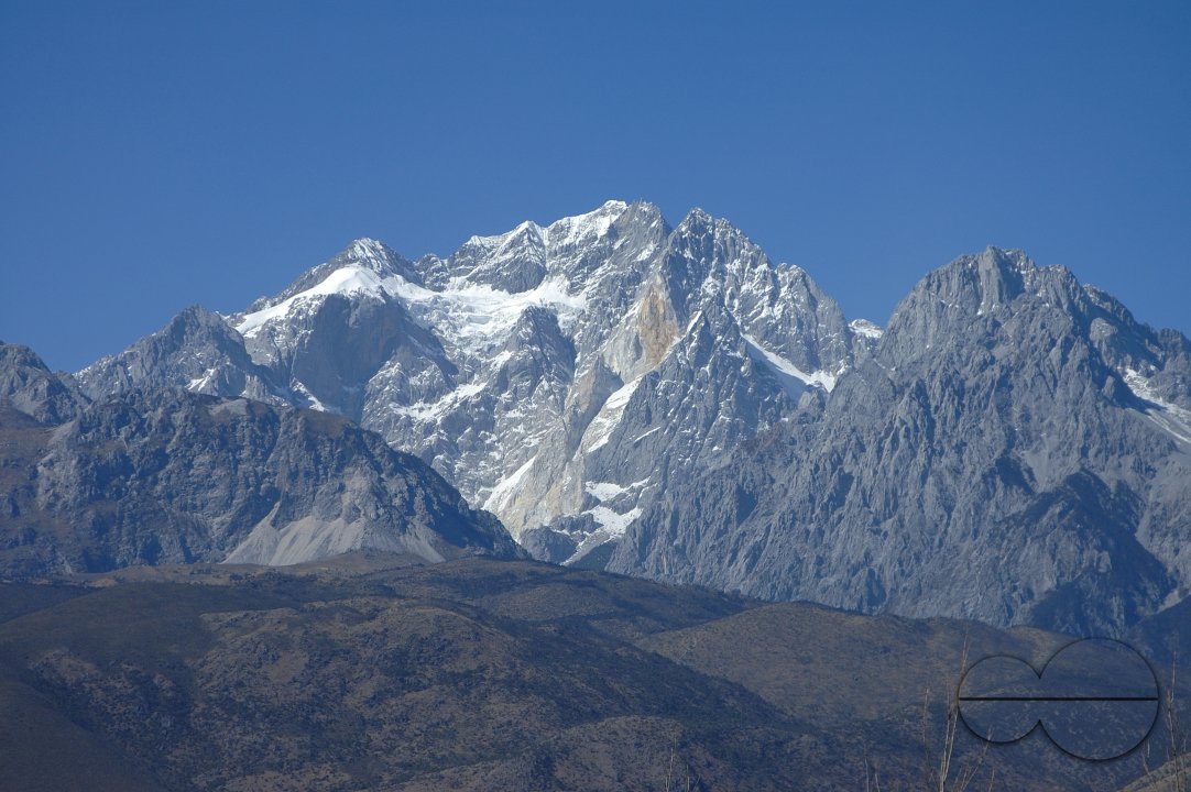 MWC018231