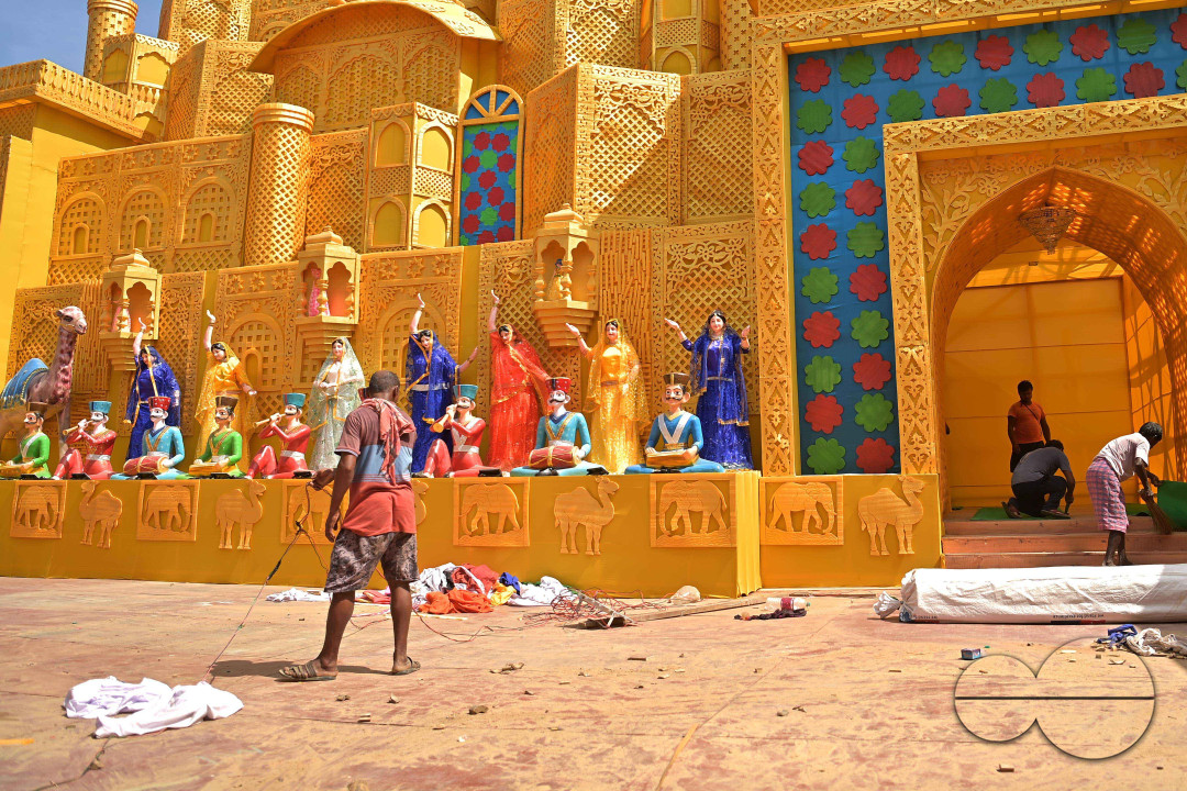 PANDAL MAKING AHEAD OF DURGA PUJA