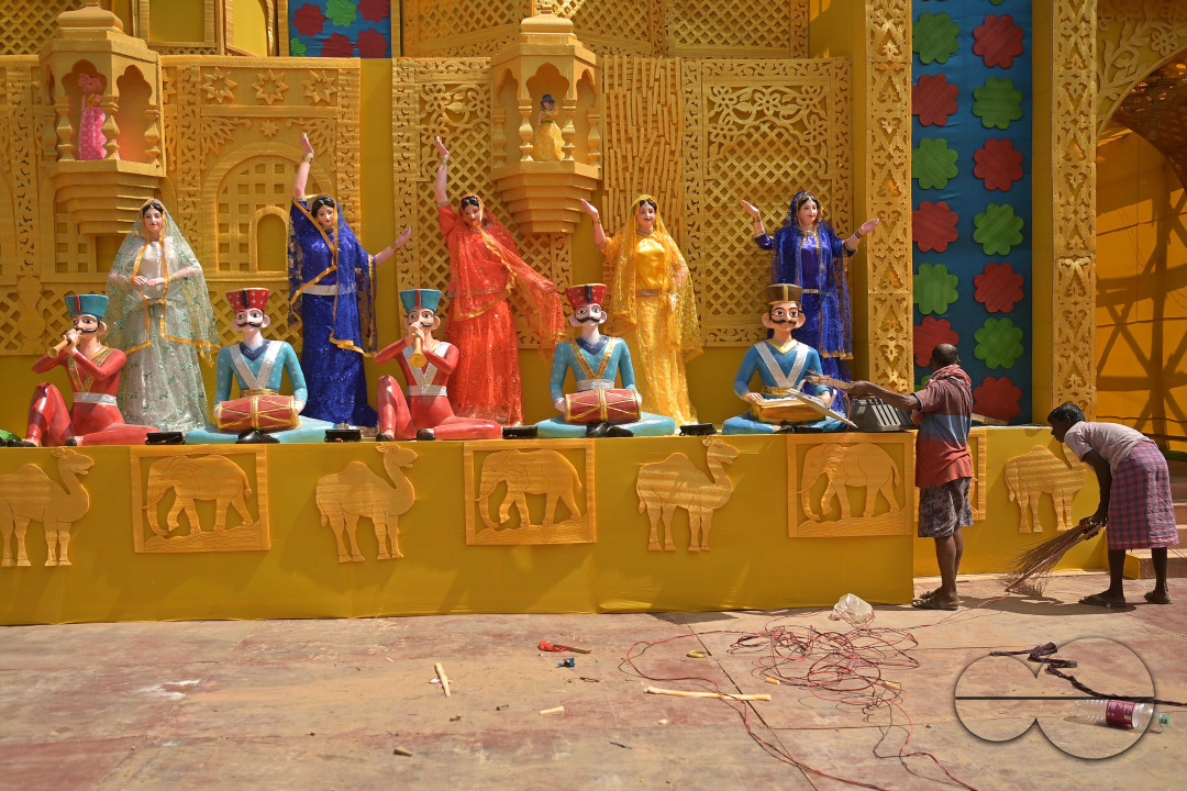 PANDAL MAKING AHEAD OF DURGA PUJA