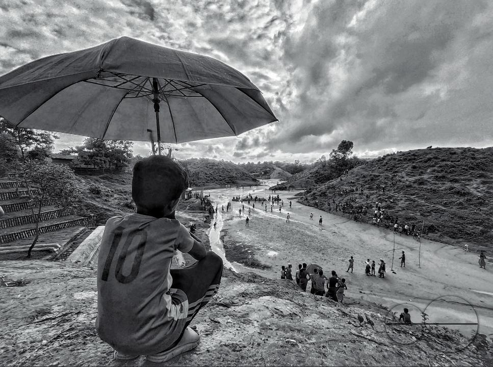 The Rohingya are a Muslim ethnic minority group who have lived for centuries in predominantly Buddhist Myanmar and are not recognized as an official ethnic group and have been denied citizenship, making them the worldâs largest stateless population