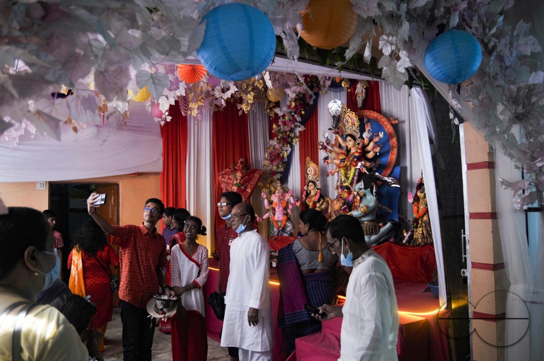 MWC043075