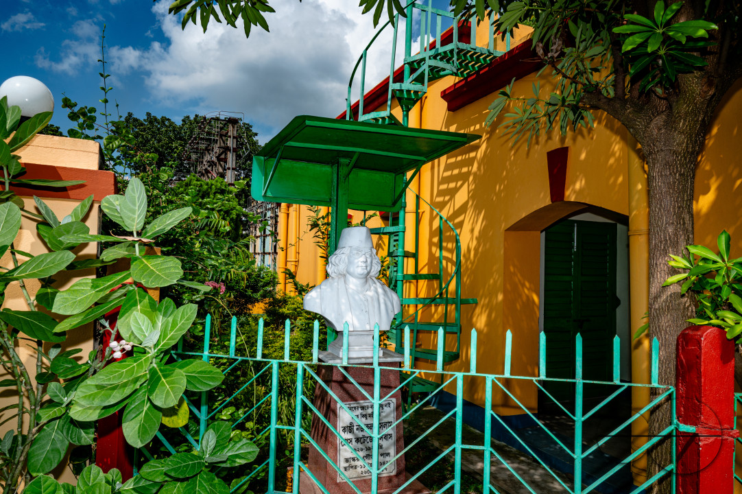 Historic Grace Cottage - Kazi Nazrul Islam - The National Poet Of Bangladesh