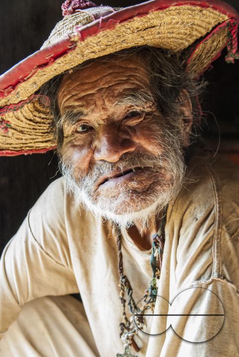 MWC047520
