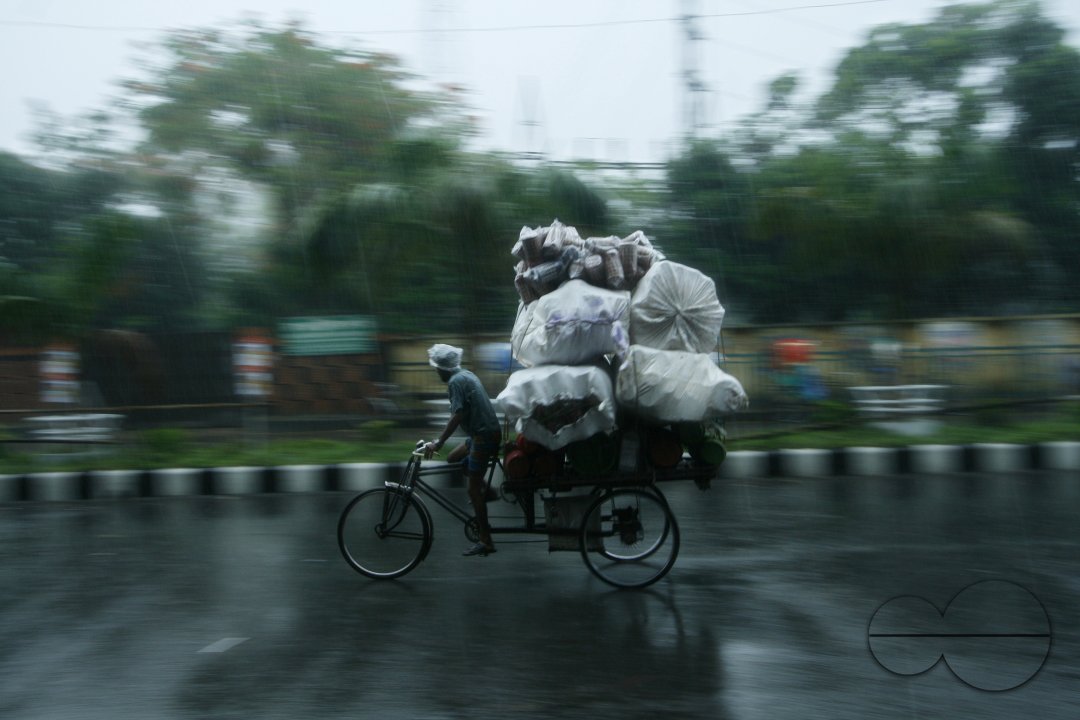 Rain fall in Dhaka city