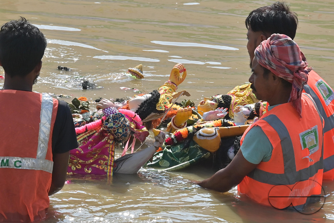 IMMERSION OF IDOL OF GODDESS DURGA
