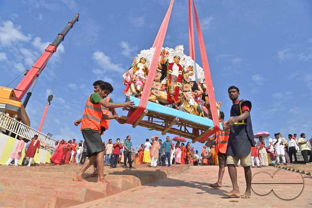 IMMERSION OF IDOL OF GODDESS DURGA