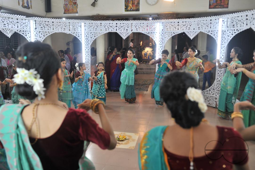 The manipuri community dancing with their traditional dresses