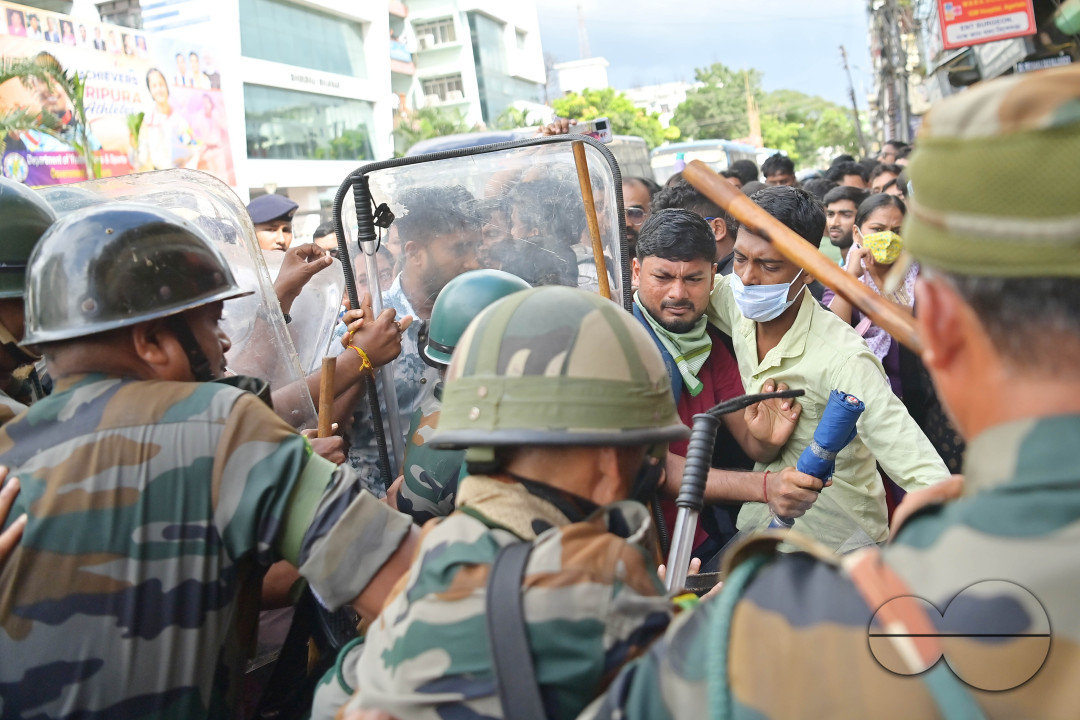 Teachers protest in India