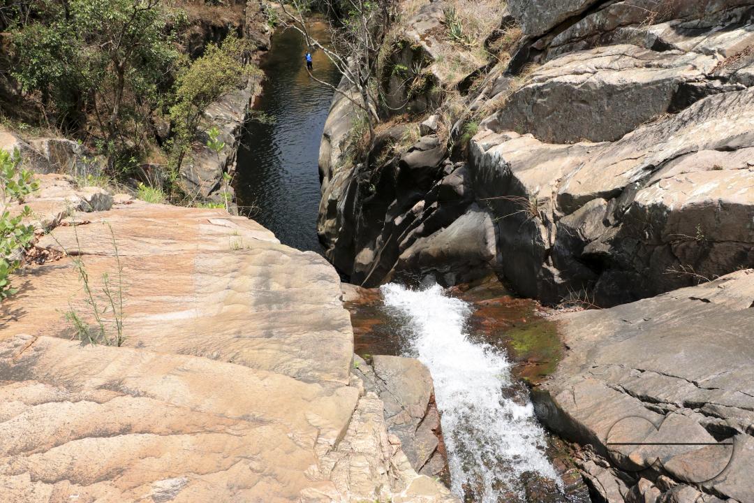 MWC045522