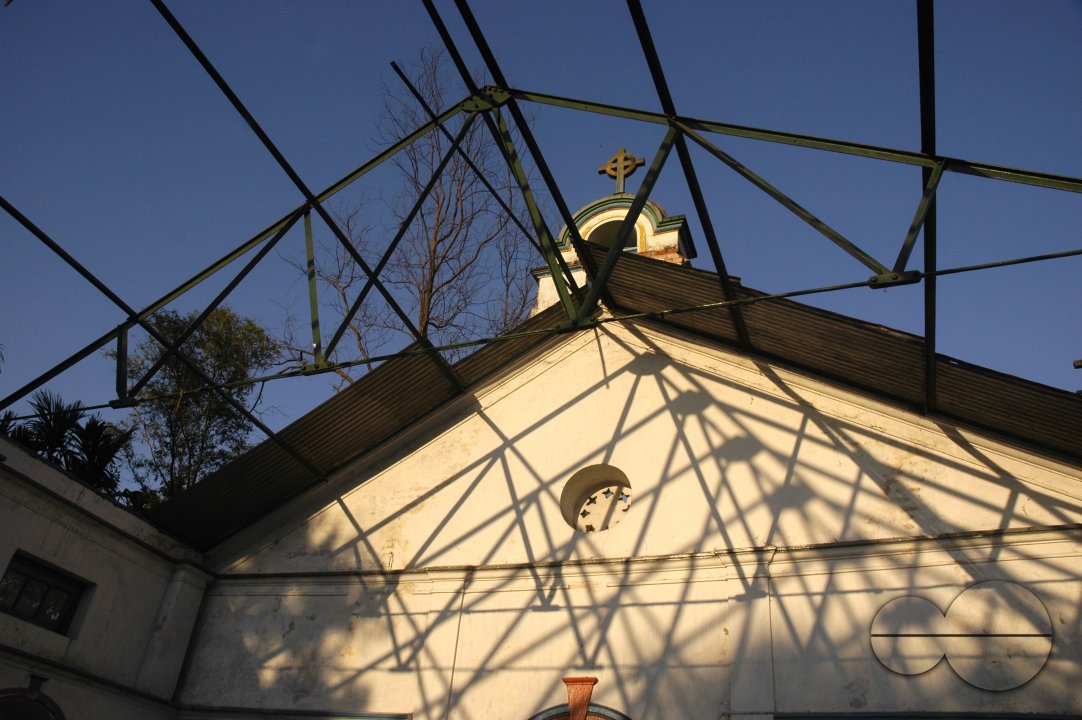 Rebuild a chuch