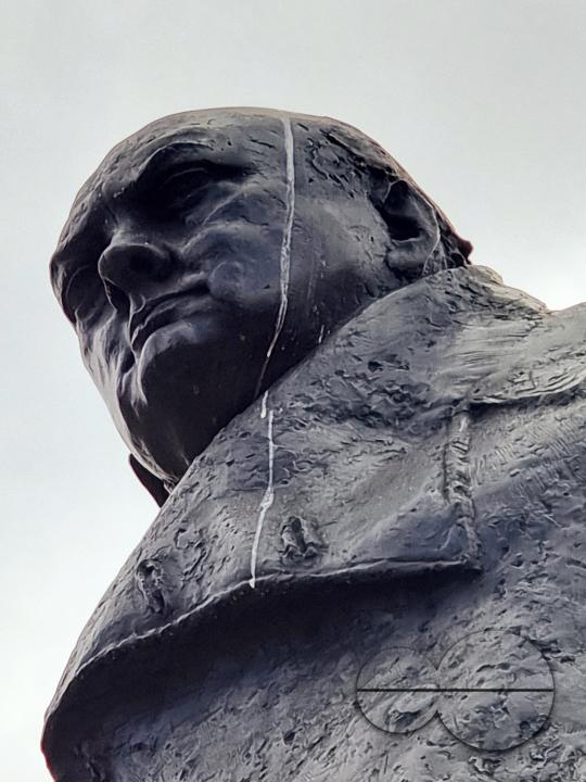 MWC048416