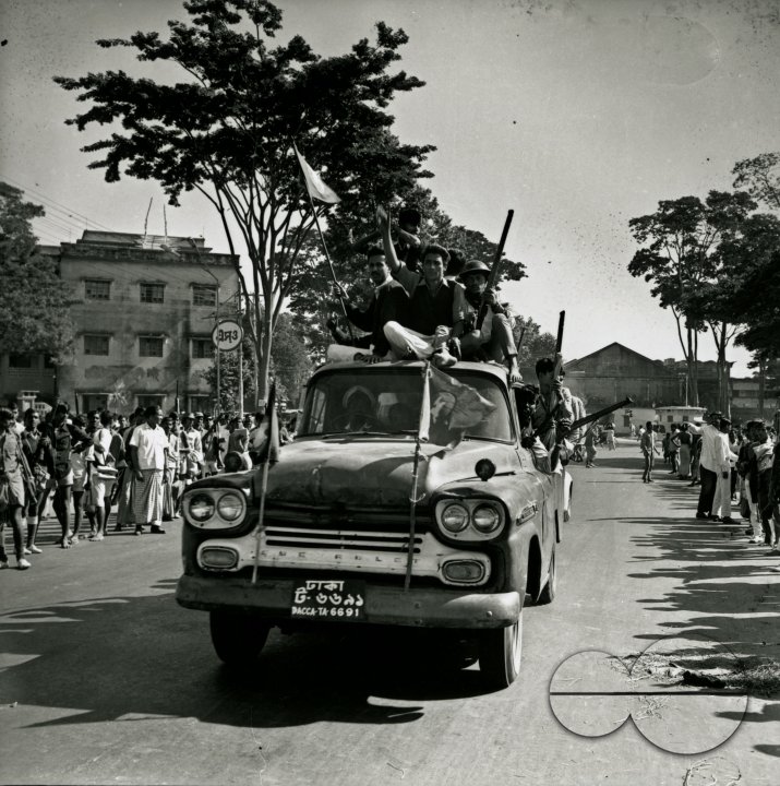 MWC008377