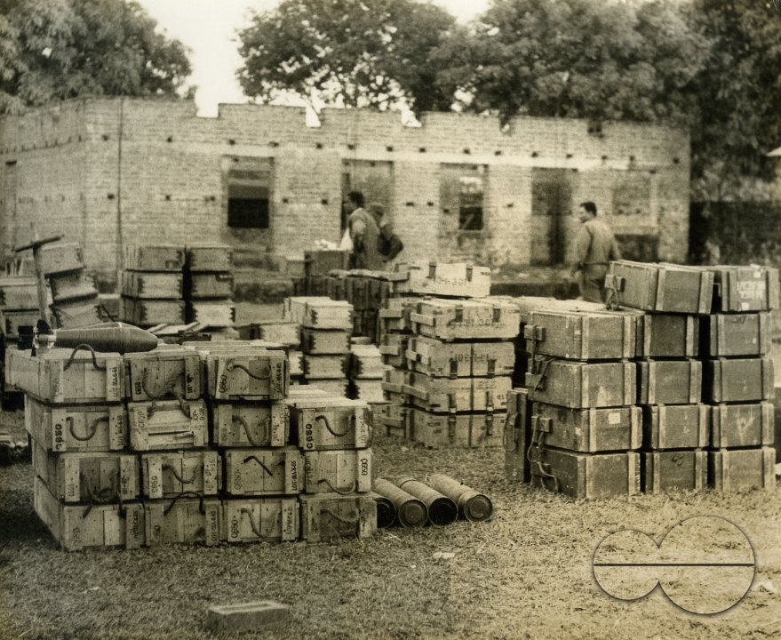 MWC008435
