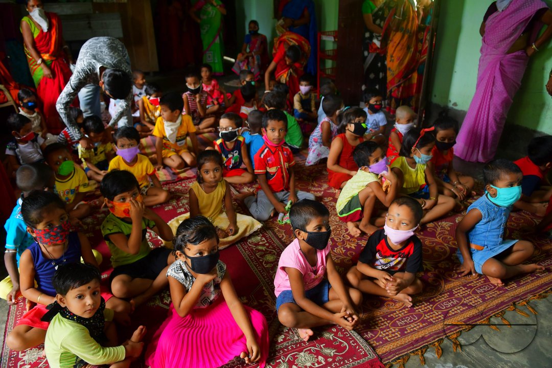 Milk Distribution for kids