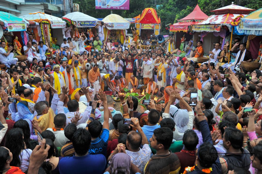 MWC056084