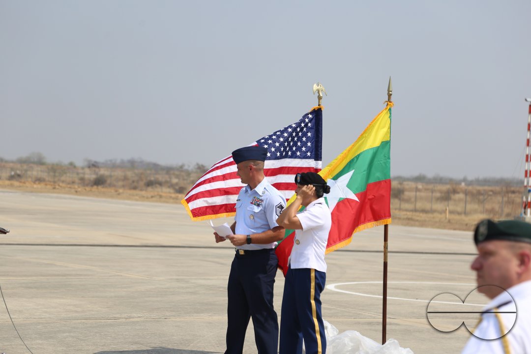 MWC029239