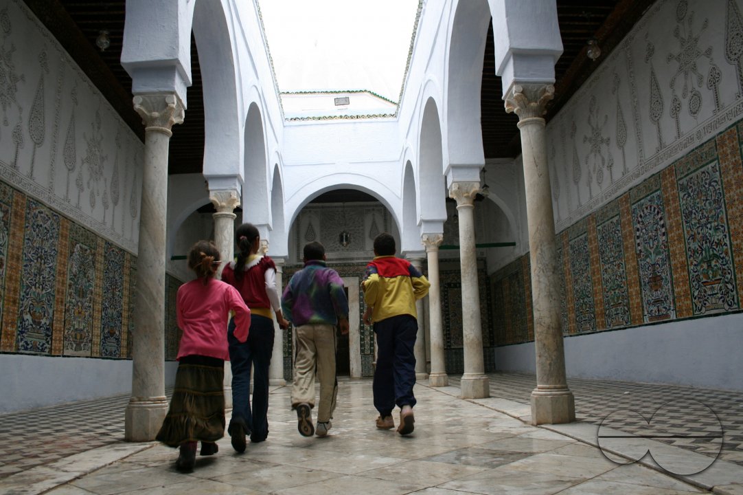 MWC036294