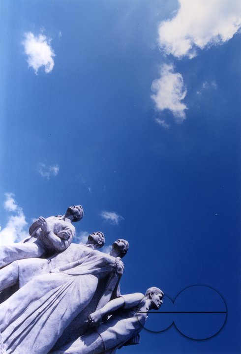 MWC08688