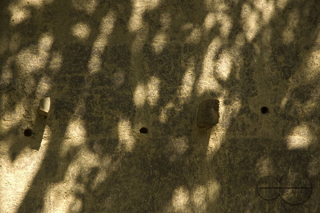 MWC011144