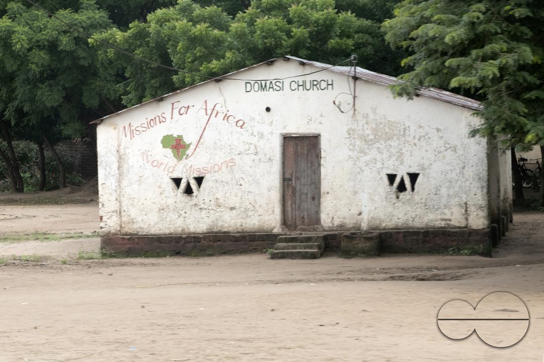 MWC045744