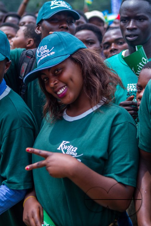 MWC039153