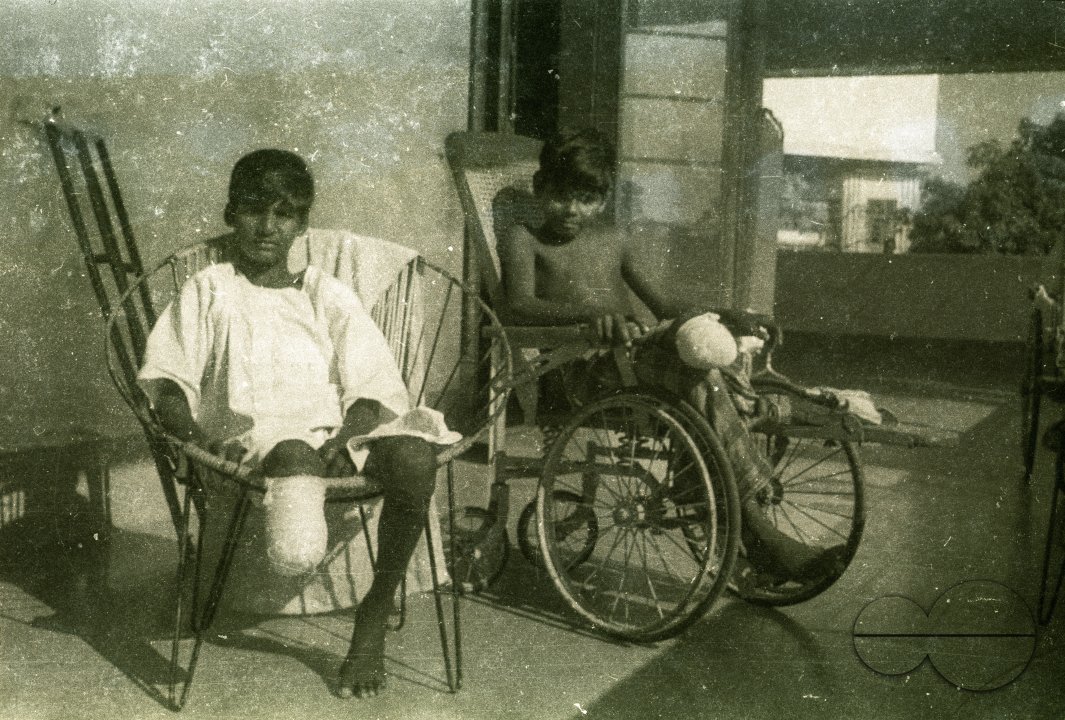 MWC008442