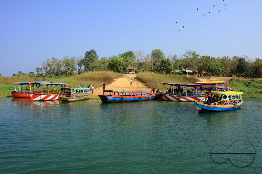 MWC024173