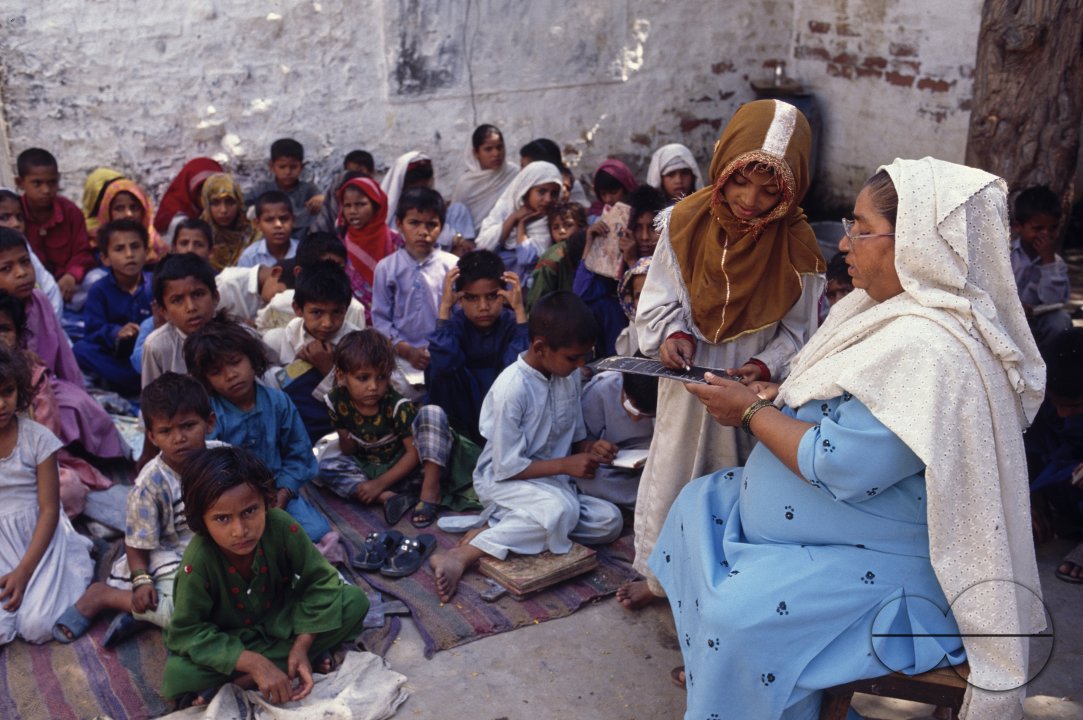 MWC07166