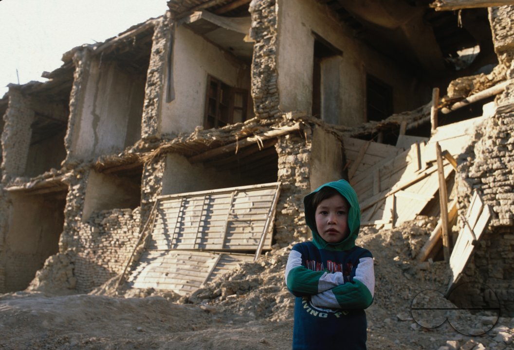 MWC08405