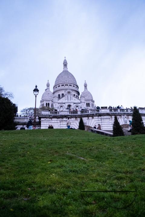MWC055632