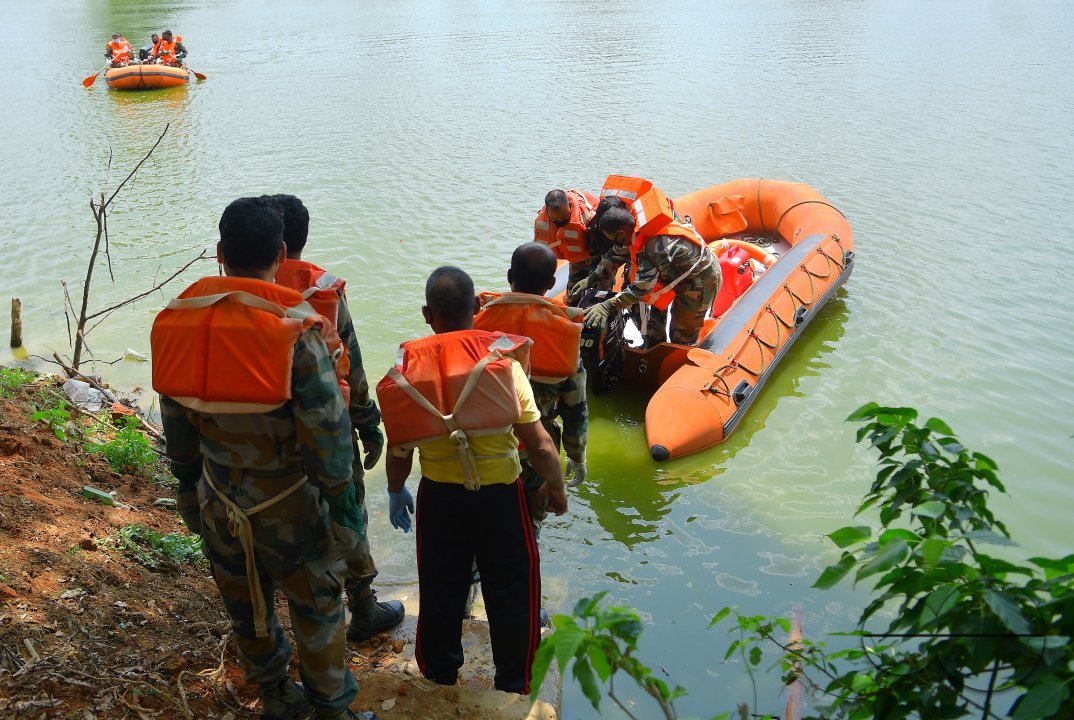 Demonstration, on flood management