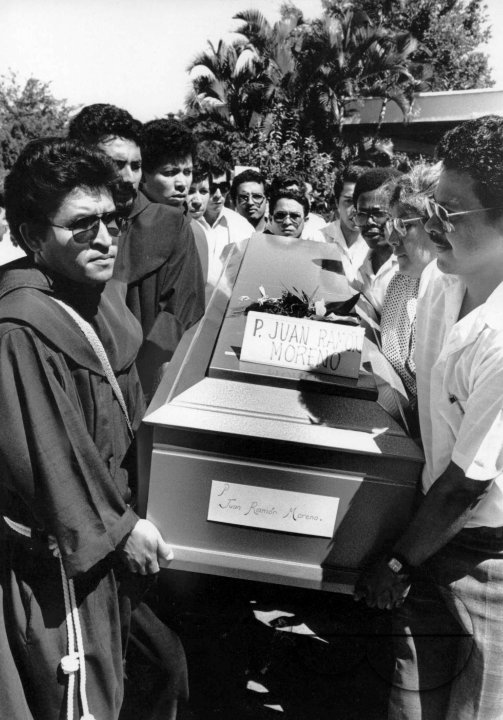 EL SALVADOR FUNERAL OF THE JESUIT PRIESTS KILLED BY DEATH SQUADS IN SAN SALVADOR ,1989