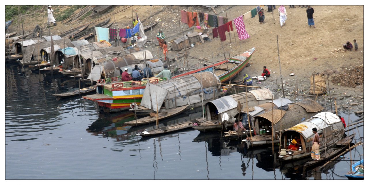 MWC011222