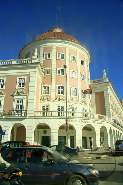 MWC022973