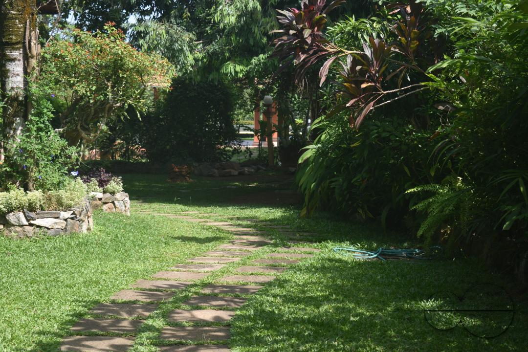 MWC049154