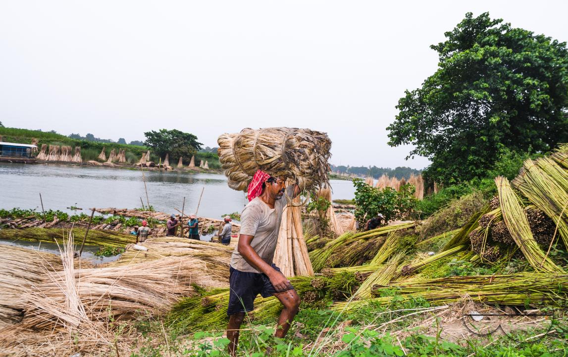 The Asia Pacific region, led by major jute producer India, dominates the Jute Bags Market